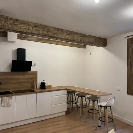 Appartement T3 Premium Arènes à 2 Min *